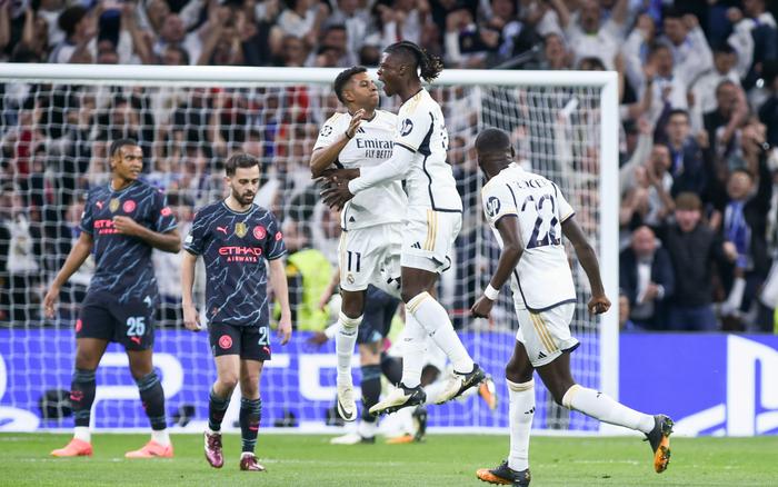 为阿贾克斯 为阿贾克斯