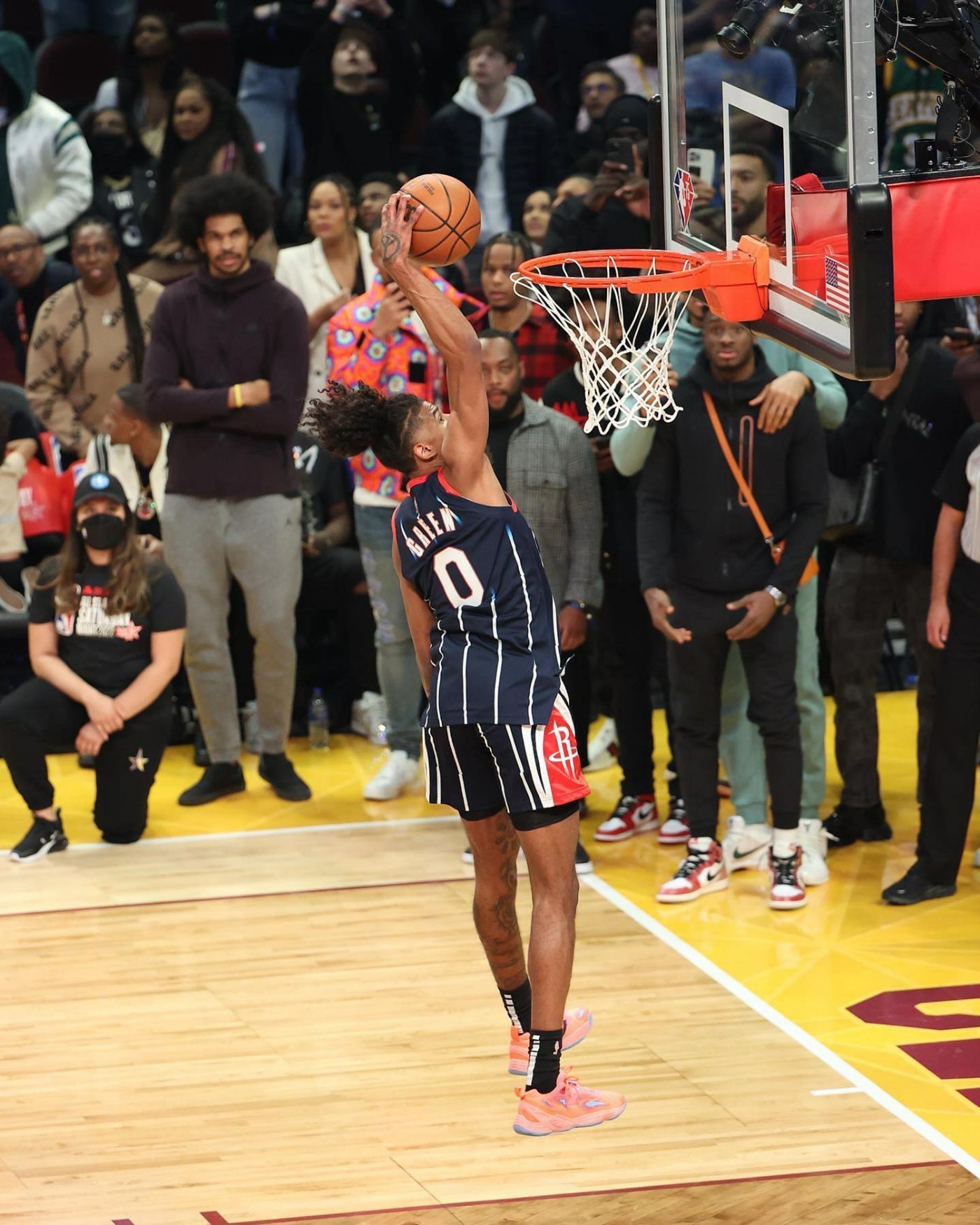 随之陷入被 随之陷入被